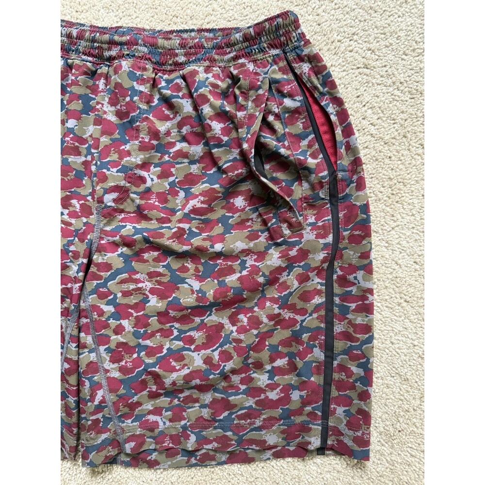 Lululemon Pace Breaker 9” Lined Digi Camo Men’s Large - Picture 6 of 8